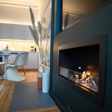 Apartment Home